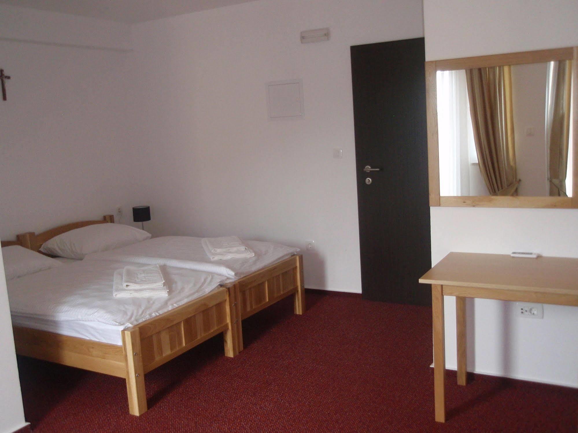 Hotel Ivona Međugorje Zewnętrze zdjęcie