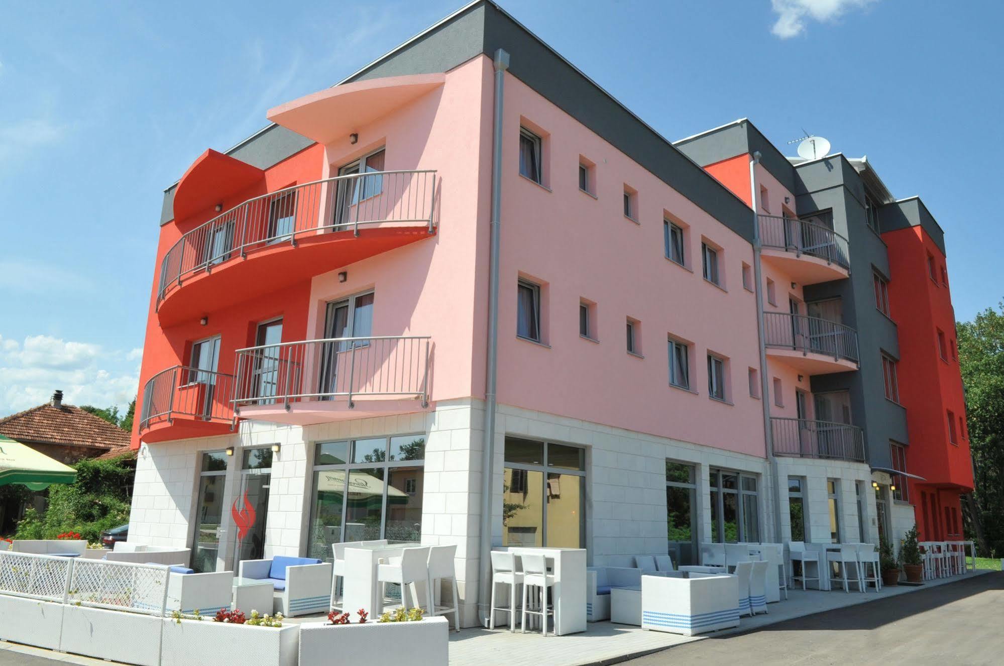 Hotel Ivona Međugorje Zewnętrze zdjęcie